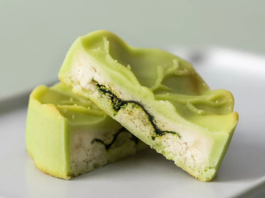 宫廷荷塘月色月饼,荷塘月色做成月饼