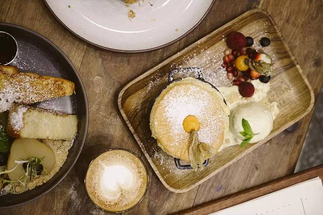 新加坡最美的机场有什么好玩的,新加坡机场免费观光之旅