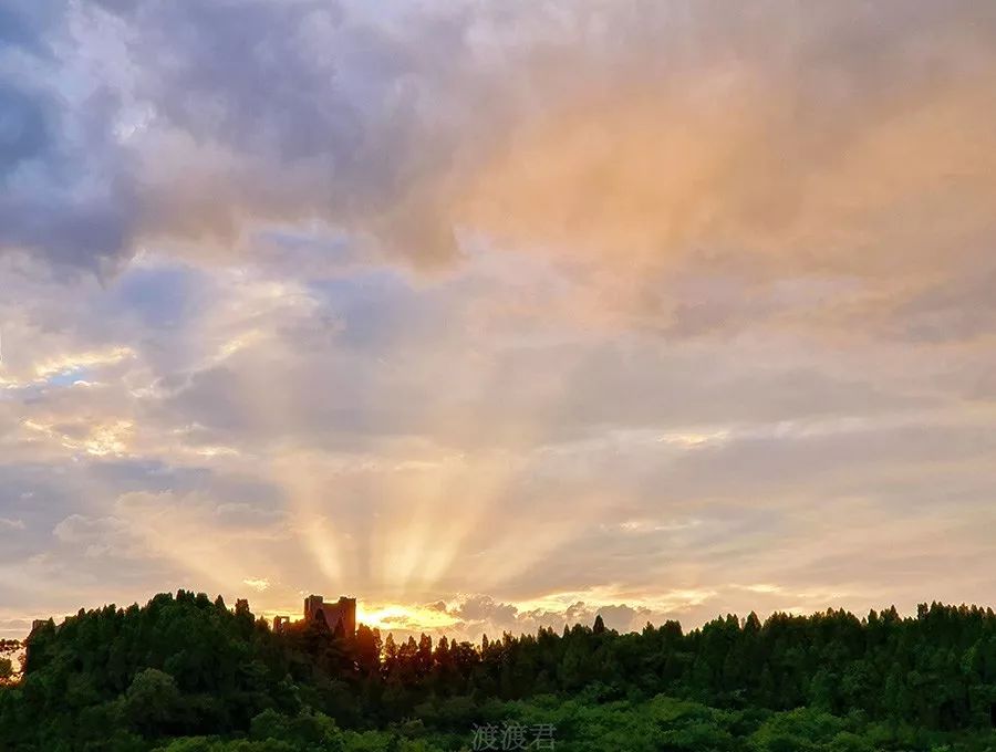 宜昌“国际朋友圈”送大礼：家门口海淘，关键还省钱！