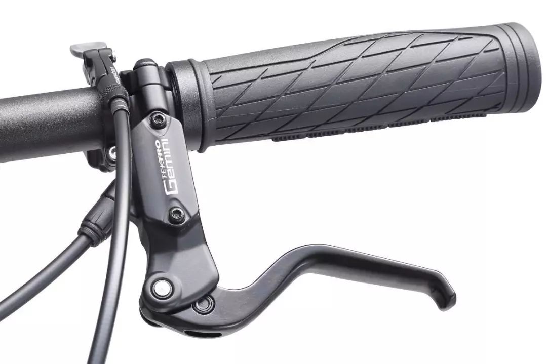 ucc德曼特xc停产了吗,ucc德曼特xc和捷安特800