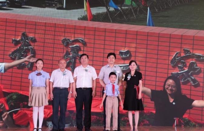 郑州二中和河南省实验中学,郑州第二实验高中