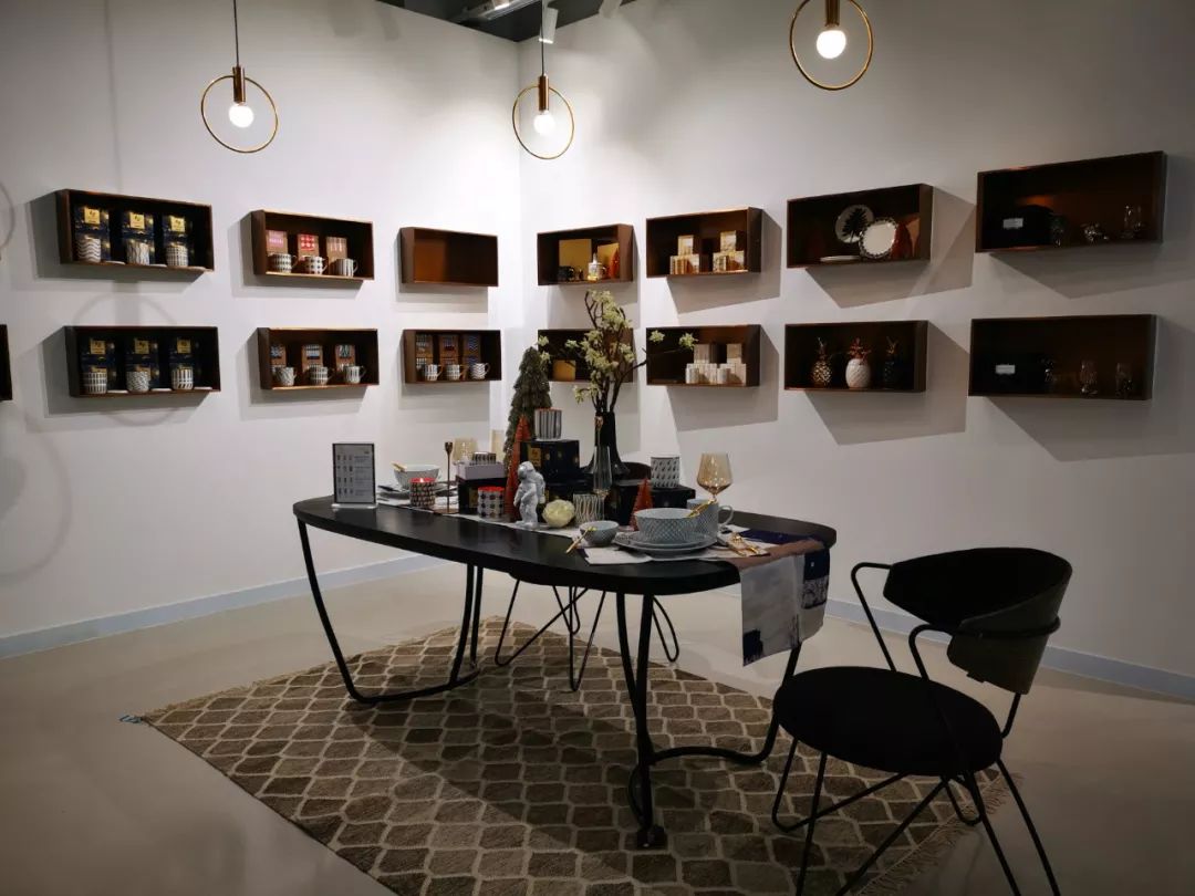 人做梦都想如何挣钱,做梦都在想怎么能挣到大钱