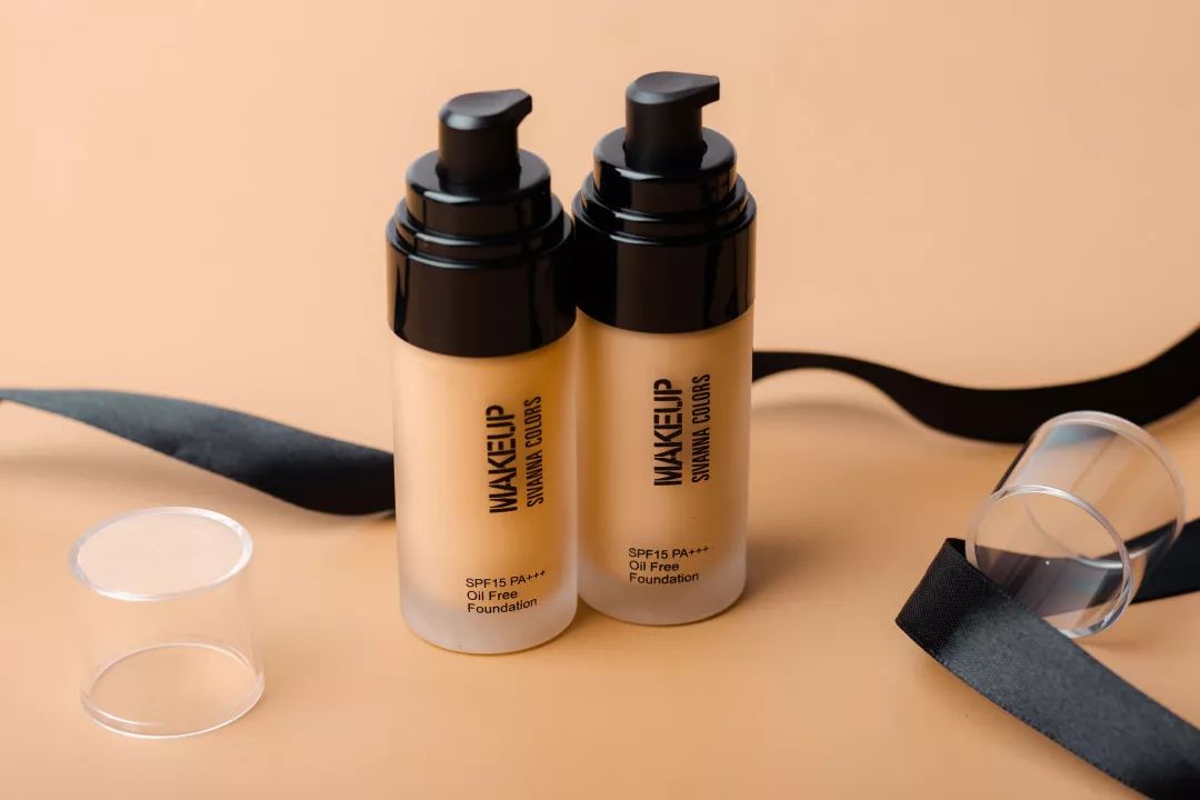 告别厚重卡粉干净底妆2步就行,拯救底妆斑驳卡粉