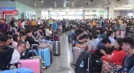 十一假期火车票开抢捡漏攻略来了 (国庆返程火车票好不好)