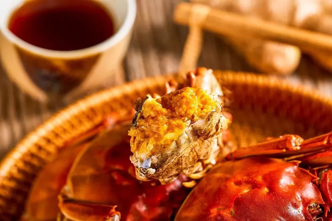阳澄湖大闸蟹流黄,阳澄湖大闸蟹几月份吃最好吃