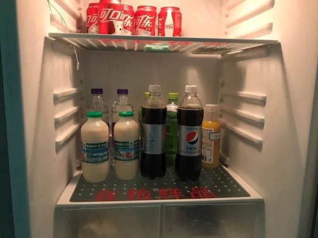 饮料打开常温下可以存放多久,饮料一次喝太多有什么危害