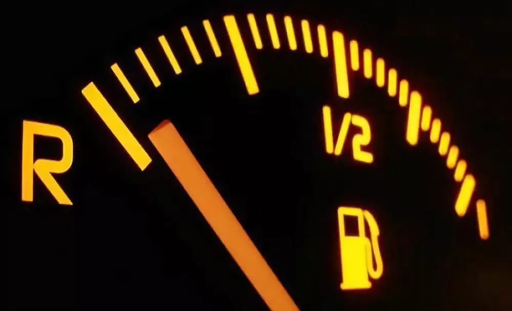 汽车加错油95加成92,涨知识汽车故障灯亮了怎么办