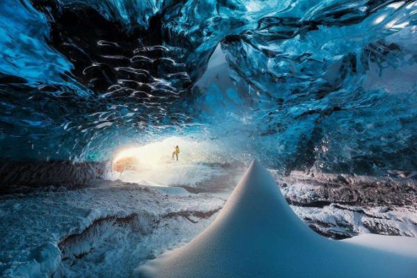 英国去冰岛旅游多少钱,冰岛旅游大概多少钱一个人学生