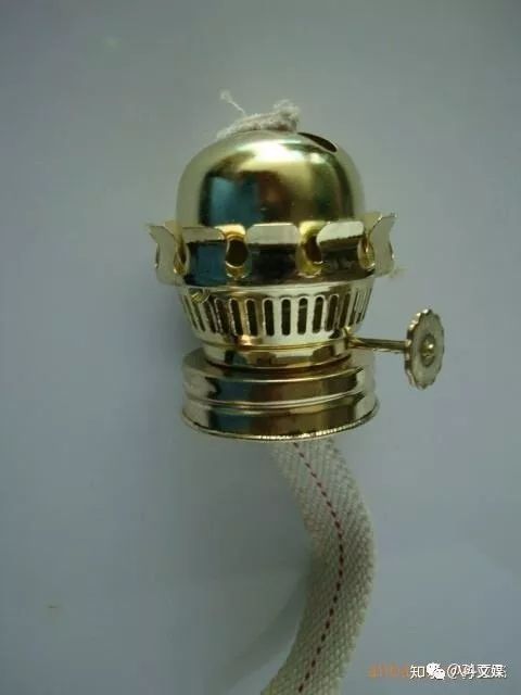 小孩模仿小野爆米花,模仿做爆米花导致爆炸