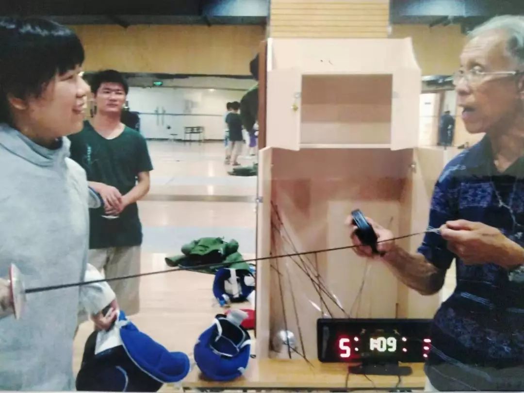 70年•侨与中国|归侨“老剑客”陶金汉：用击剑诉说爱国情