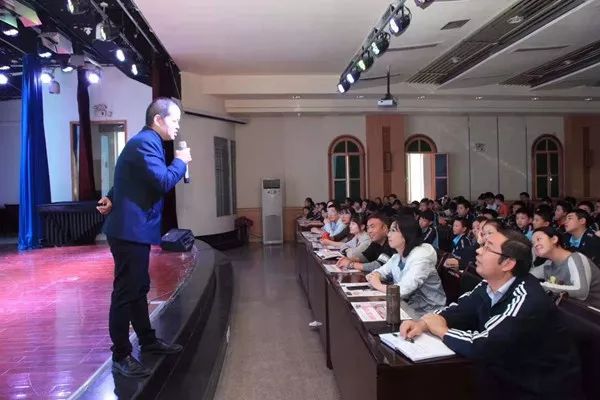 袁林天儿童口腔医院,袁林天儿童口腔医院视频