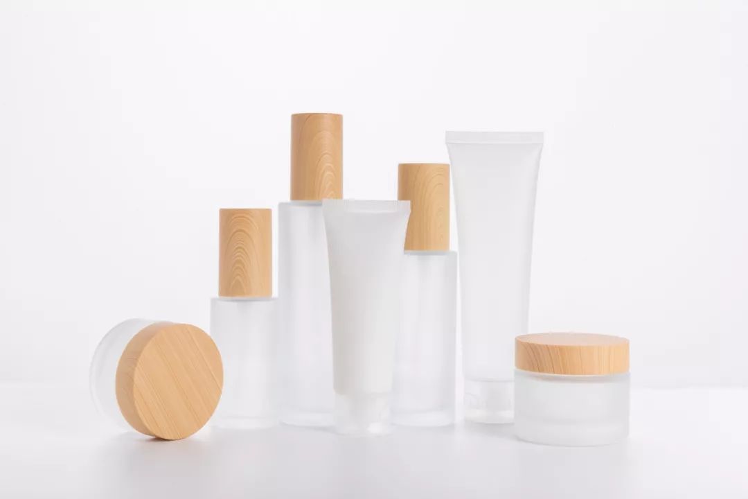 毛孔修护收敛水可以缩小毛孔吗,毛孔收敛水真的会收缩毛孔嘛