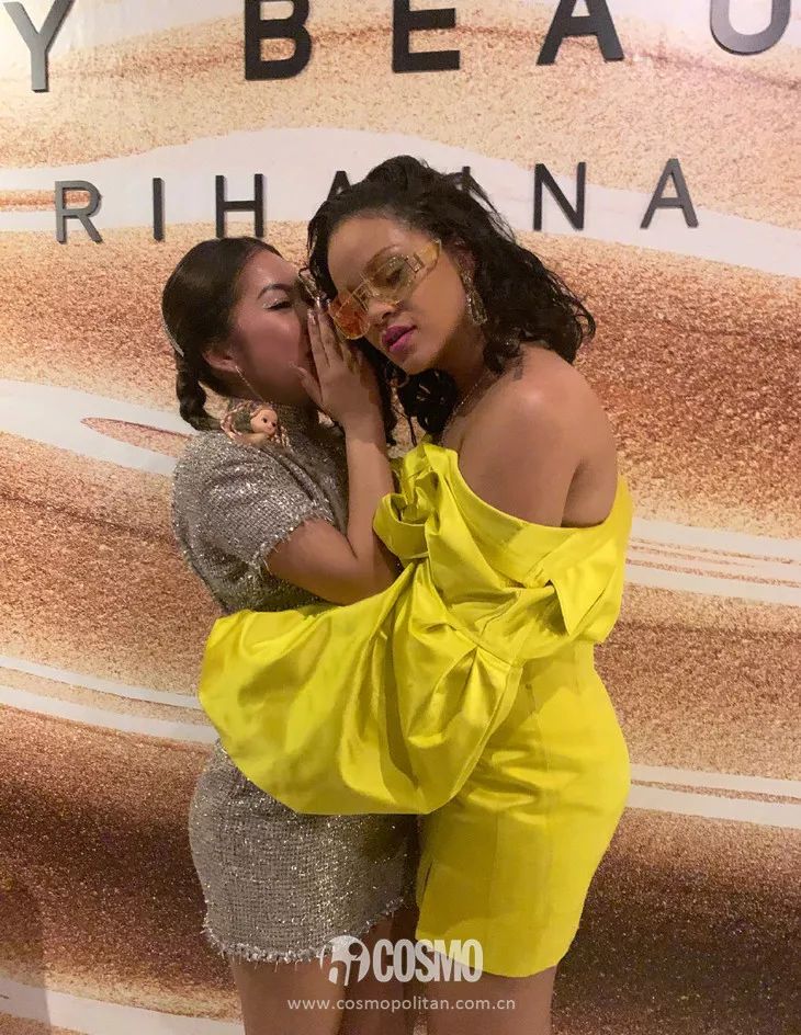 泫雅争议,泫雅掀短袖引起争议