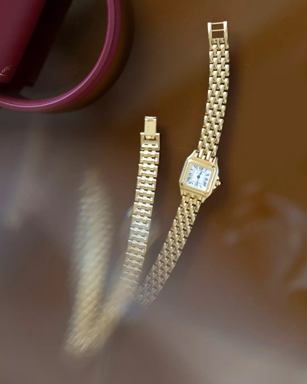 戴手表什么样的女人最漂亮,戴什么手表的女人最有气质