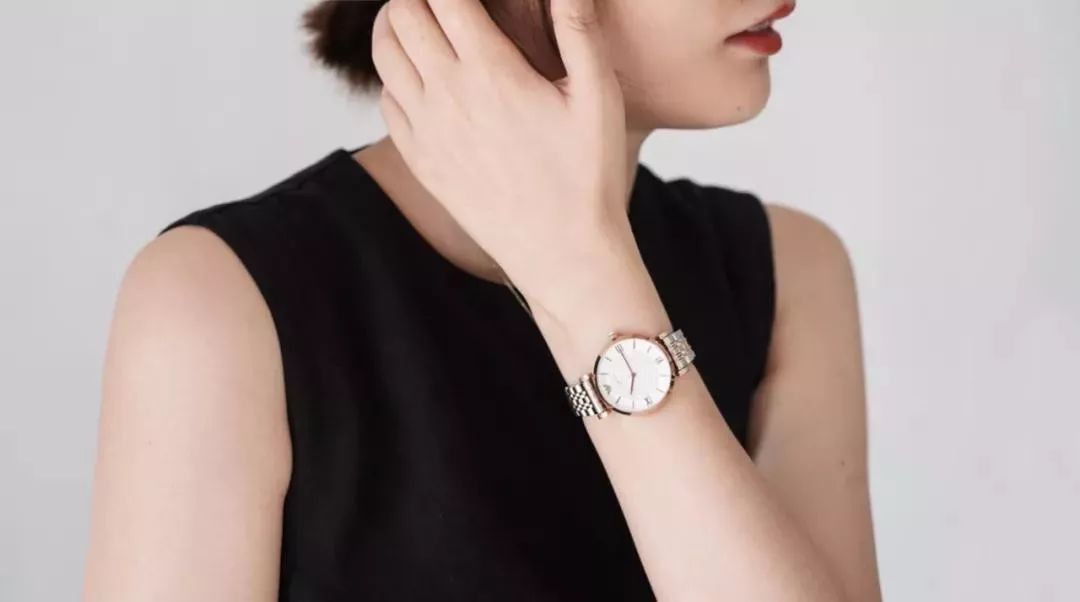 金廷祐的手表,杨祐宁的手表