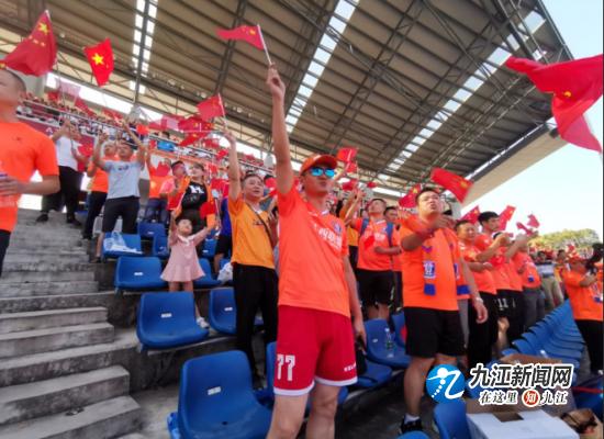 超燃国旗队,超燃国旗挥舞节目