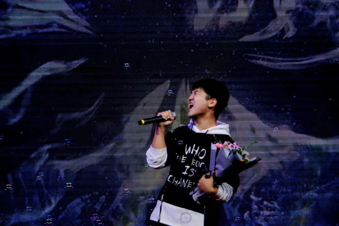 青春西航人共圆家国梦|西安航空学院庆祝新中国成立70周年暨2019年迎新晚会成功举办