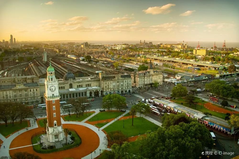 在国外过海关要小费怎么办,为什么海关只向中国人索要小费