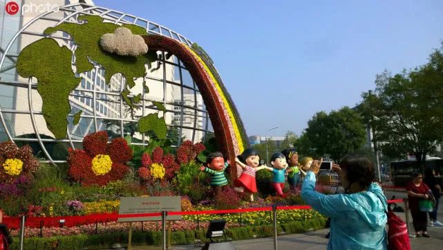 2022年国庆花坛景观图片大全,国庆节拍到的最美花海