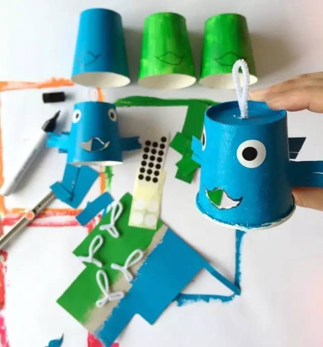 被人吐槽的手工,纸杯和一次性手套制作的手工