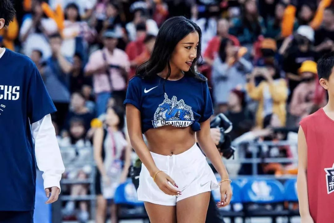 刘欢最火的演唱会,刘欢2017年演唱会