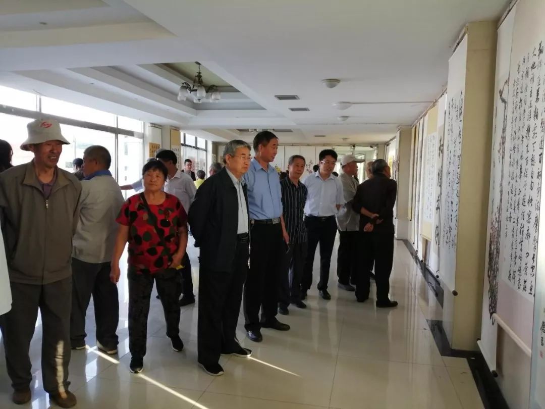 尊老敬贤的思想内涵,尊老敬贤的具体内容