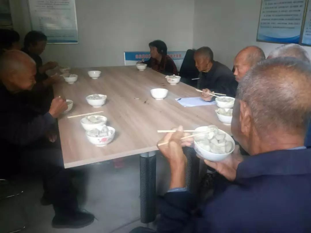 尊老敬贤的思想内涵,尊老敬贤的具体内容