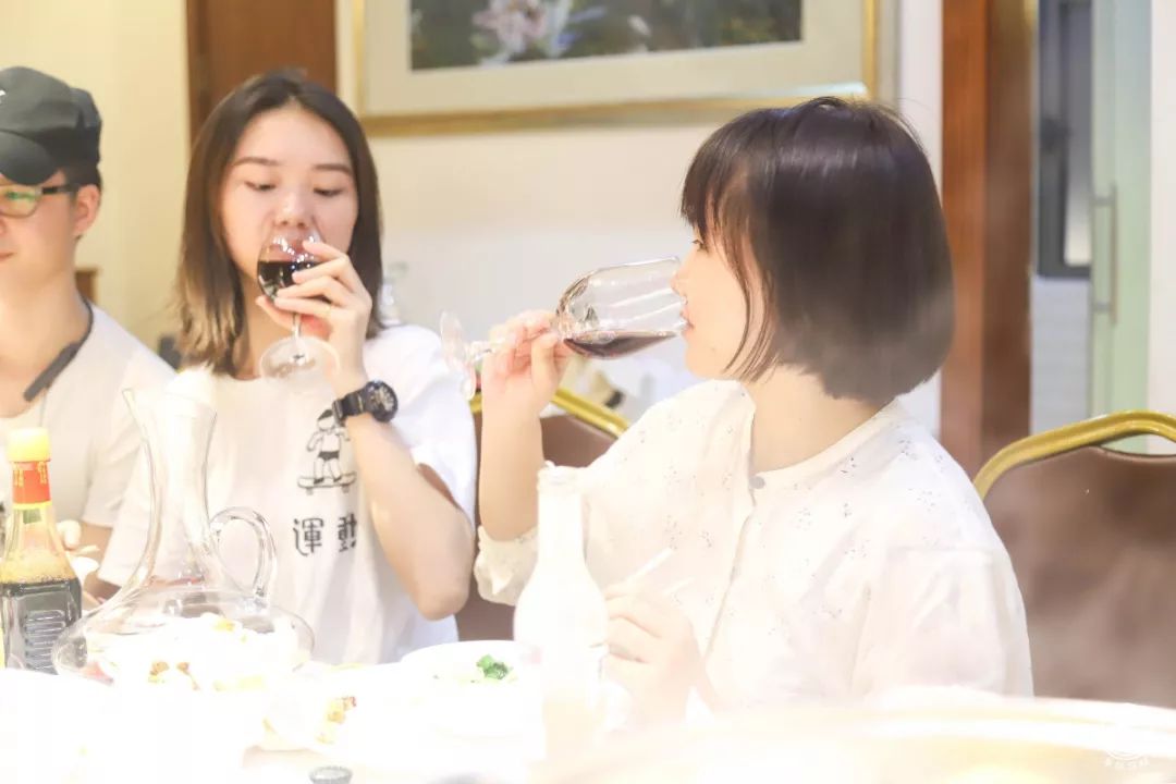 轰趴馆有哪些新颖的玩的,广州50人轰趴馆推荐