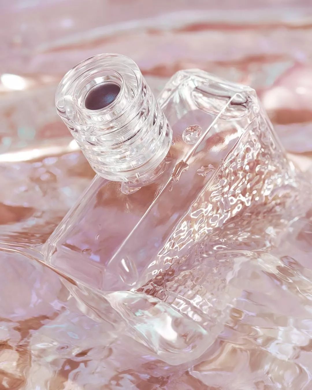 拥有100多瓶香水是什么体验,拥有一百瓶香水