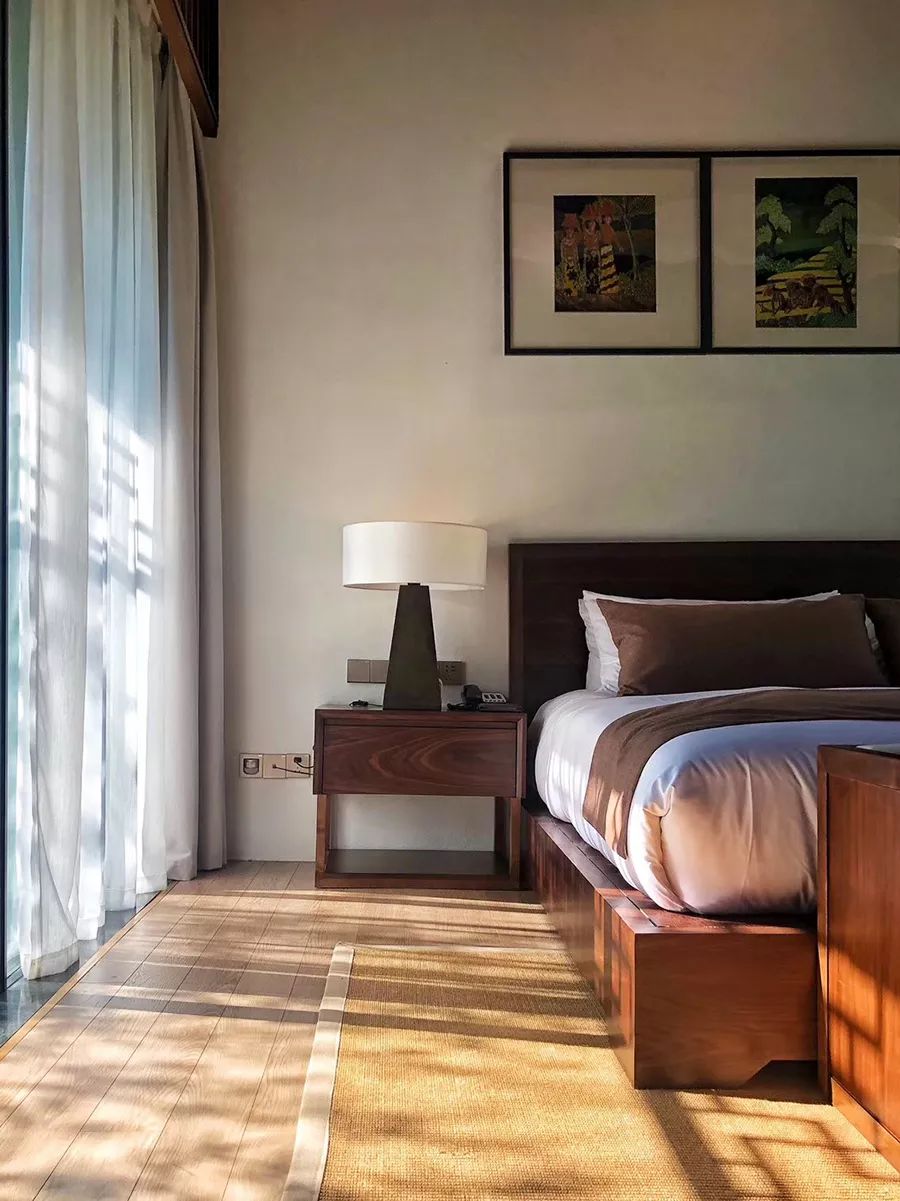 国庆在阳朔度过了不输巴厘岛的假期，全因这家藏在秘境山水里的宝藏酒店