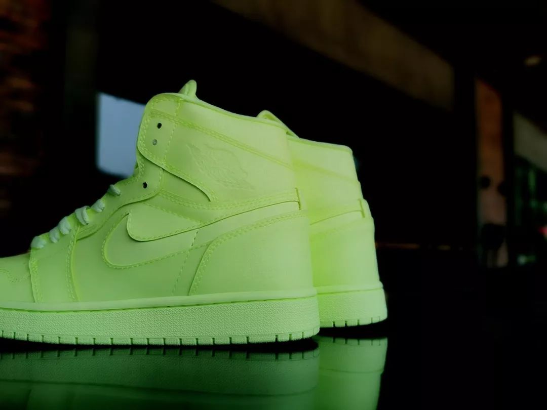 aj1高帮黑曜石gs款多少钱,必入手的aj1高帮