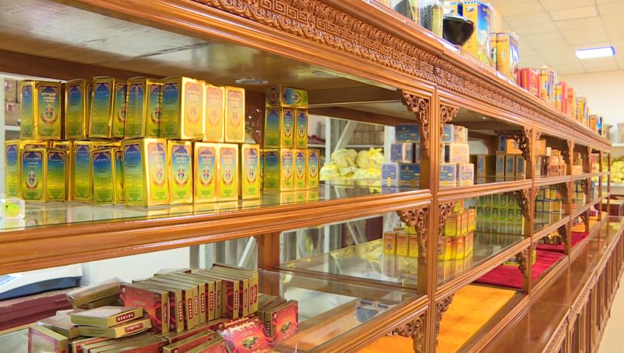 四川省甘孜藏族自治州德格藏医院,德格藏医药研究所附属医院