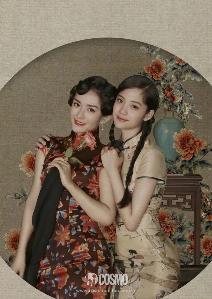 越年轻的小花越难穿好，我说旗袍