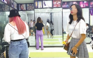 大量招收暑假女工,招工暑假工女工