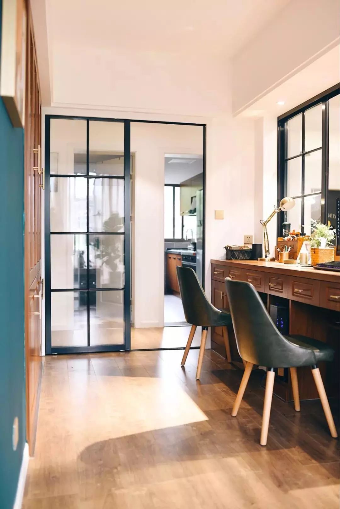 「素材」45款高级黑的「门框」案例分享！「334期」