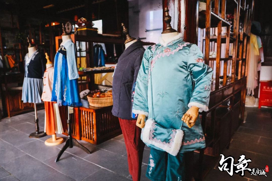 慈城民权路上，有了一家属于孩子们的古风体验小铺
