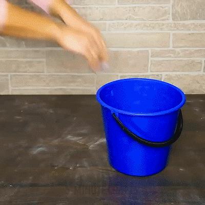 布艺沙发脏了怎么清洗没有吸尘器,皮革沙发时间长了脏了怎么清理