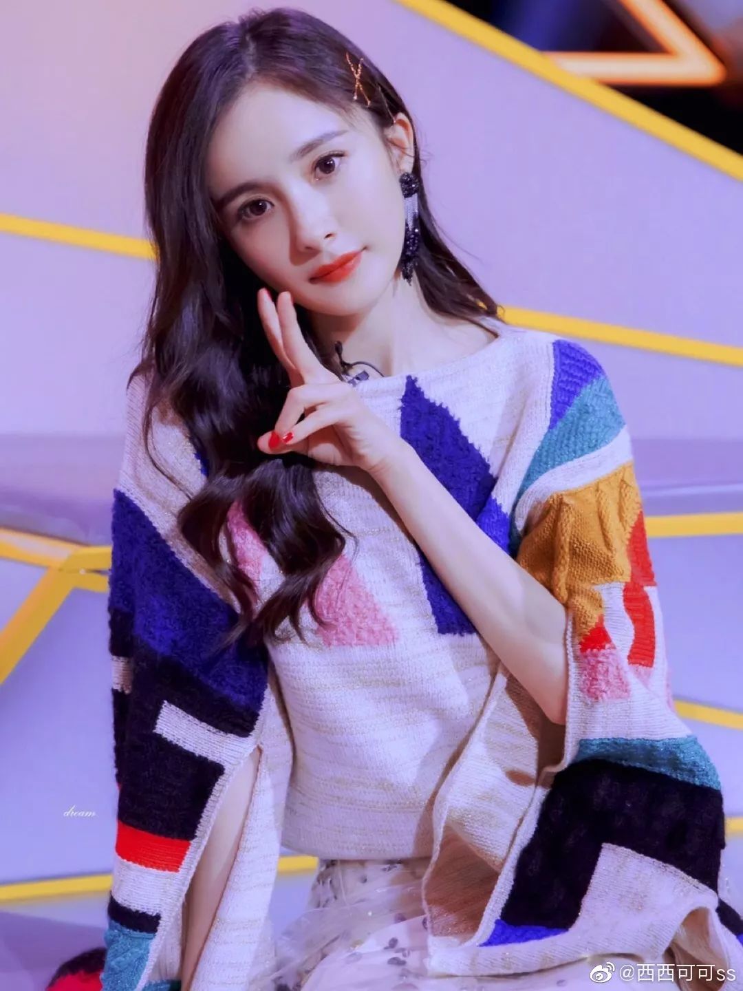 Fashion|秋冬毛衣挑选指南，助力慵懒又时髦的百变造型