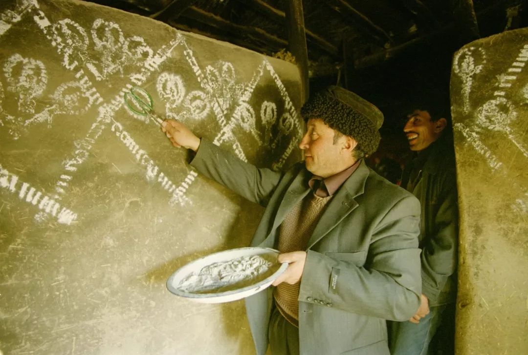 和青藏高原一样高的地方,比青藏高原还高的高原