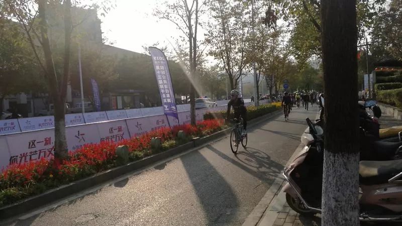 今天！有一场激烈的角逐在美丽千岛湖上演！