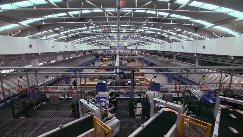 安莉芳优雅知性女人,安莉芳品牌理念