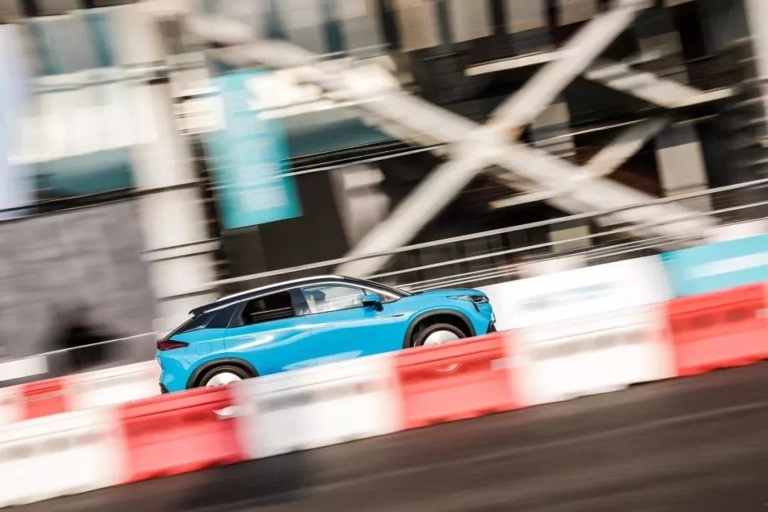 从五菱到劳斯莱斯,最新豪华车型上市