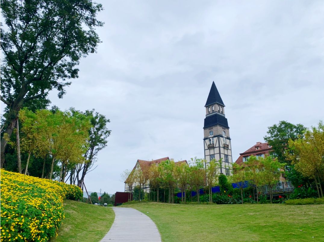 四川旅游浮云牧场1000块钱能玩,四川古村落旅游景点推荐