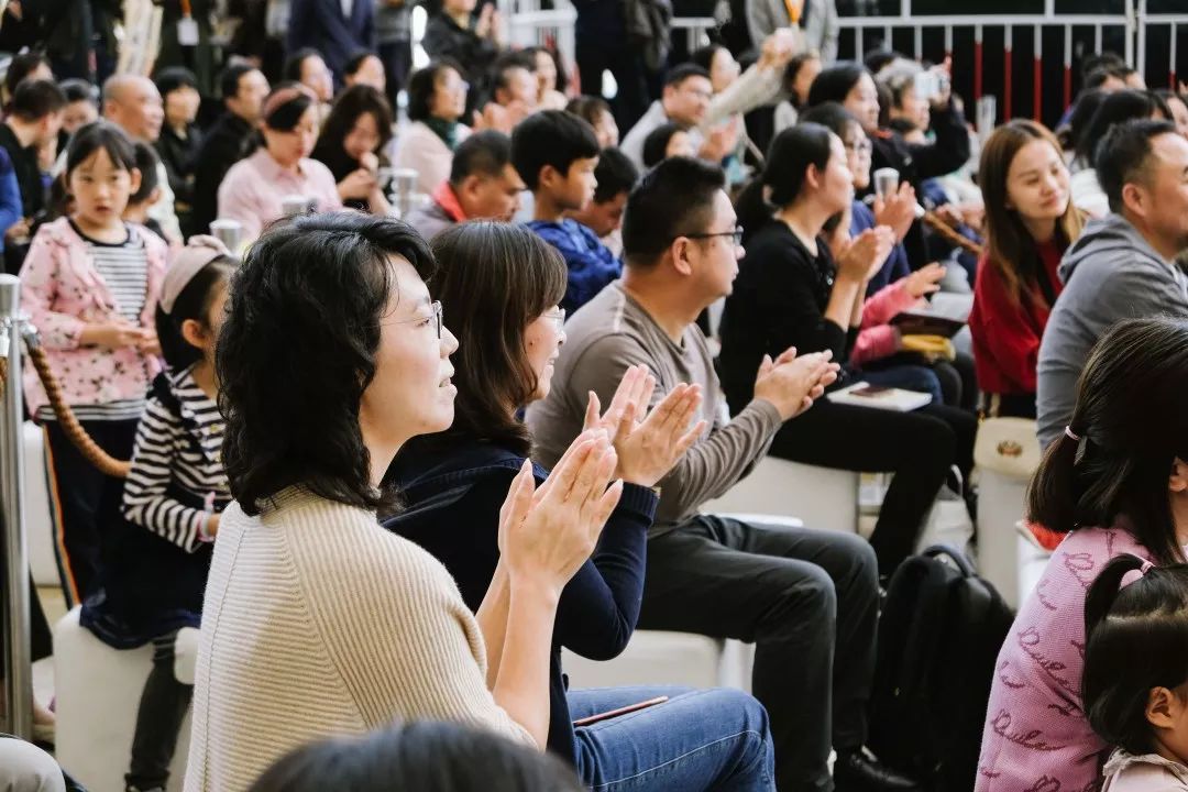 颐堤港哈利波特主题展,颐堤港节目表演