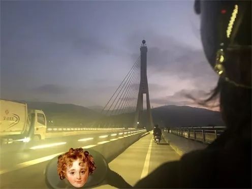 西双版纳傣族赶街视频,勐腊县勐仑镇赶街