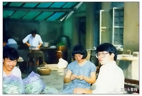 华政,往事并不如烟