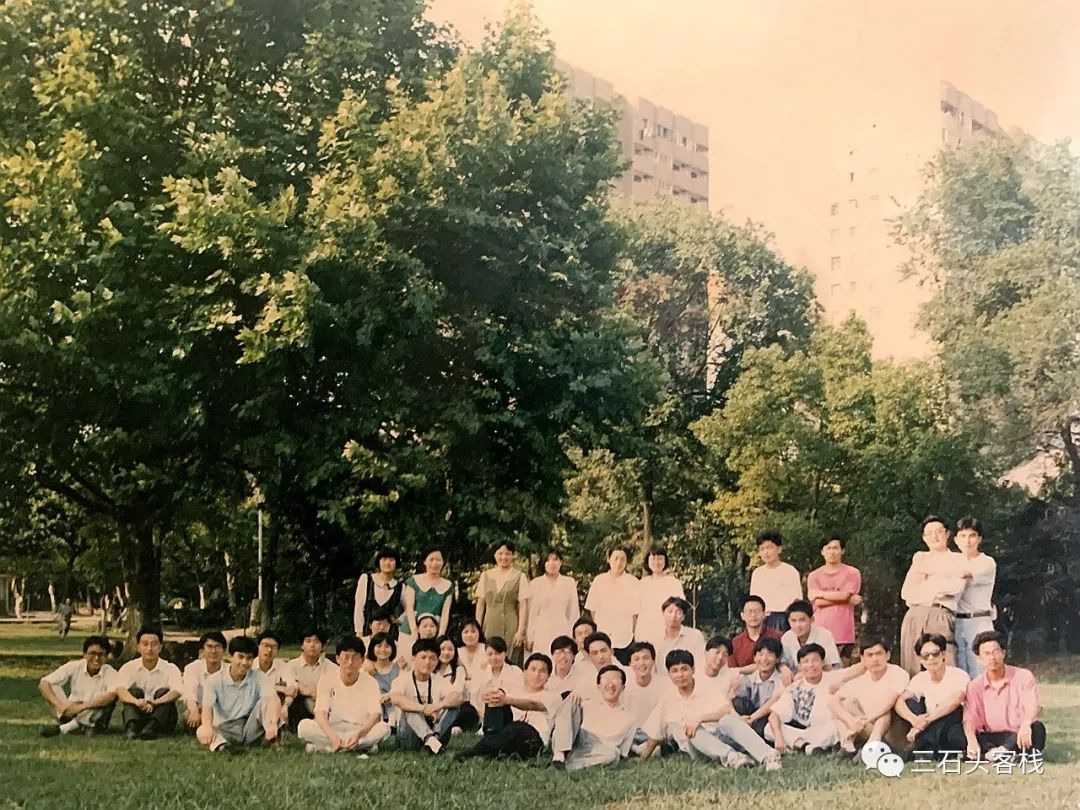 华政的简介,华政的故事