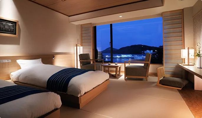 泡全球仅一家的珍珠温泉,上小众景美的雪场滑雪,99%游客都不知道的日本玩法