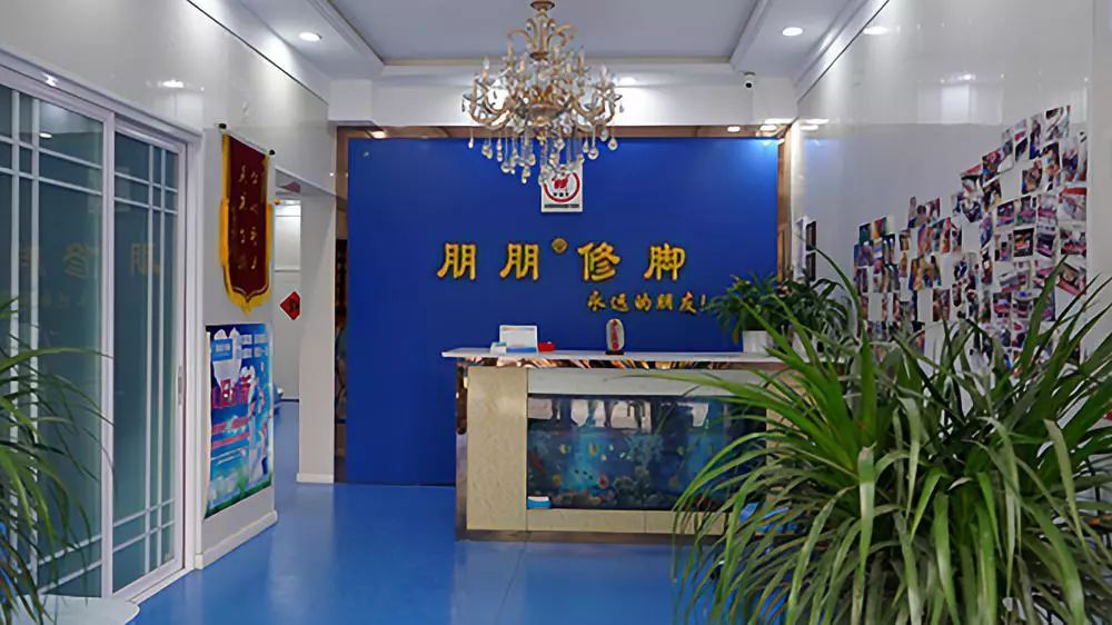 鍏泭鍏崇埍鑰佷汉鍠勫緟鑰佷汉,鍏崇埍鑰佷汉鐖辨殩瀵掑啲鍏泭娲诲姩