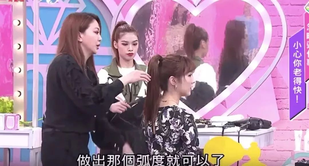 头大脸大适合什么发型短发,头小脸大适合什么发型男学生